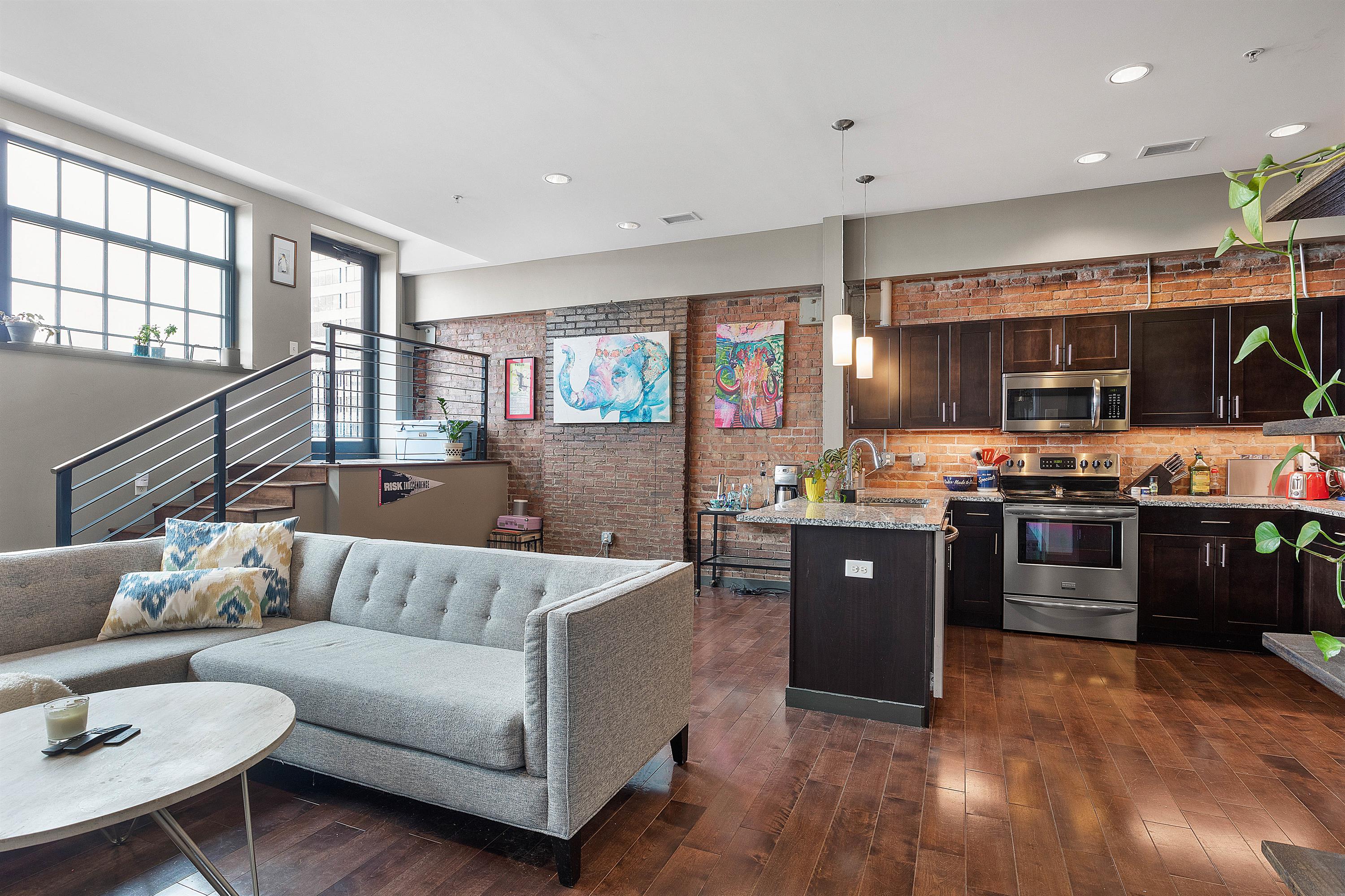 110 Walton Street - 501