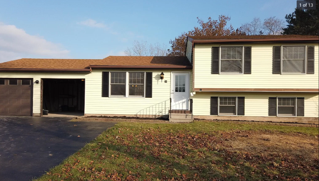 38 Loyalist Ave